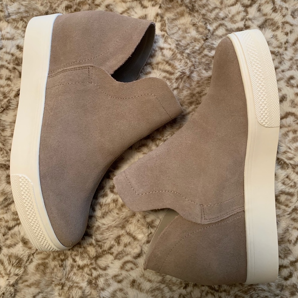 Steve Madden Wrangle Taupe Sneaker